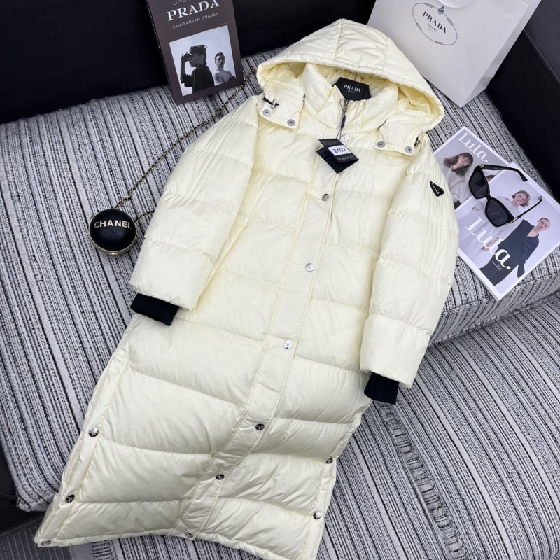 Pra*a down coat